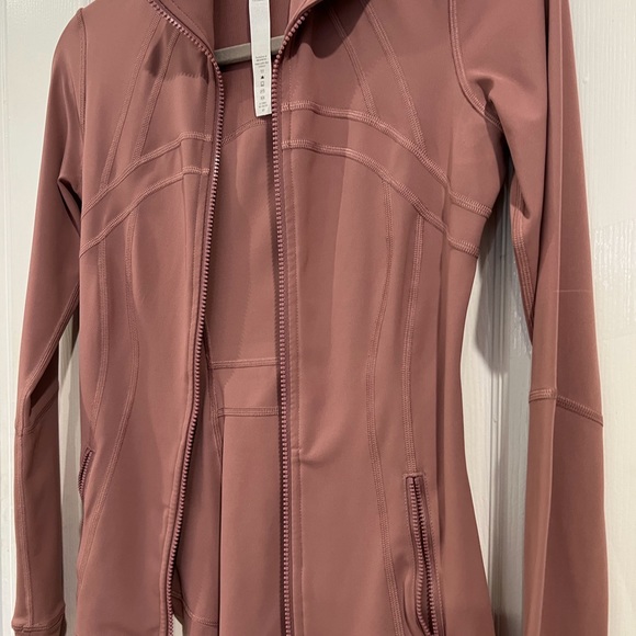 LULULEMON define jacket size 4 perfect condition - Picture 9 of 16